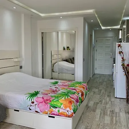 Dorado Sea View شقة